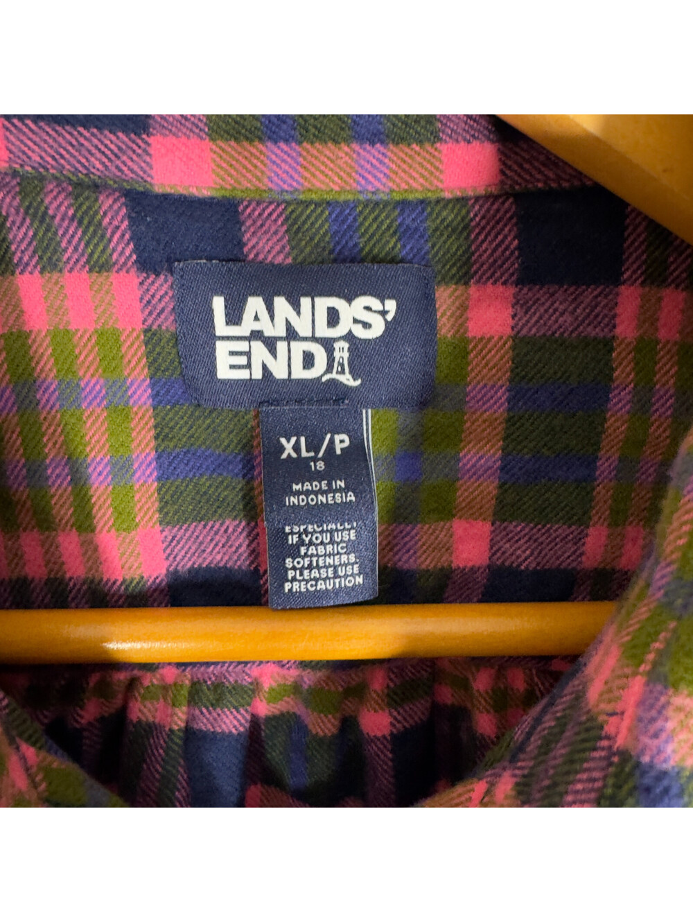 Lands' End Shirt Women XL Pink Plaid Button Up Collared Long Sleeve Cotton - Picture 7 of 10